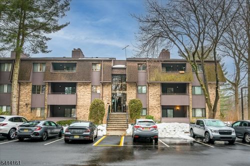 2211-2211 Old Stone Mill Dr, East Windsor, NJ, 08512-2232 | Card Image