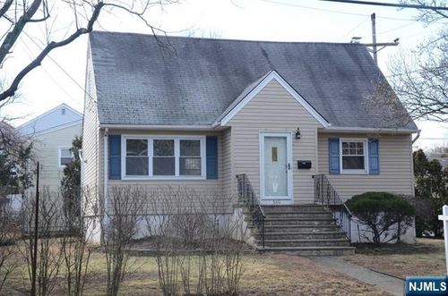 569 Hillsdale Ave, Hillsdale, NJ, 07642-2651 | Card Image