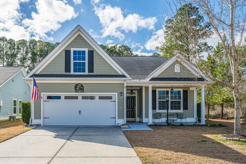 8642 Sentry Cir, North Charleston, SC, 29420-8368 | Card Image