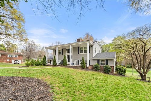 2110 Whitney Rd, Winston-Salem, NC, 27106-2433 | Card Image