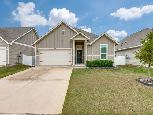 9004 Huxley Dr, Providence Village, TX, 76227-2179 | Card Image