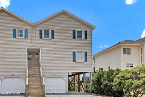 3536 Island Dr, N Topsail Beach, NC, 28460-8202 | Card Image