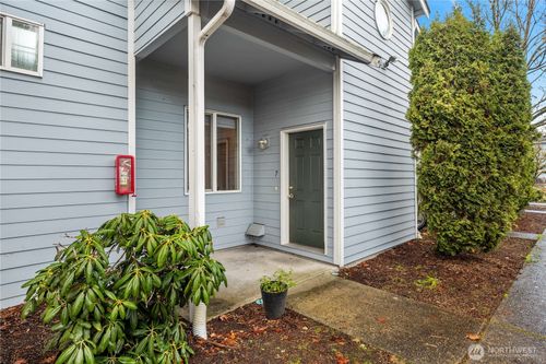 unit-7-6304 Barstow Ln Se, Lacey, WA, 98513-6213 | Card Image