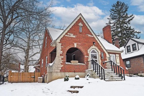 1611 Harbeson Ave, Cincinnati, OH, 45224-2015 | Card Image