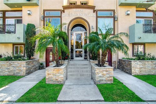 16-13360 Burbank Blvd, Sherman Oaks, CA, 91401-5401 | Card Image