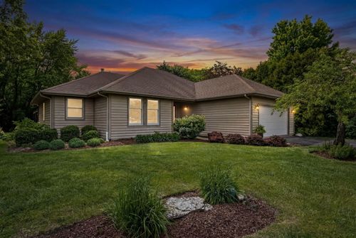1680 Logan St, Roselle, IL, 60172-5007 | Card Image