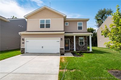 816 Hailey Drive, Home with 3 bedrooms, 2 bathrooms and null parking in Jeffersonville IN | Image 1