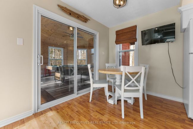 209 Maple Grove Lane, House other with 2 bedrooms, 1 bathrooms and 6 parking in South Frontenac ON | Image 13