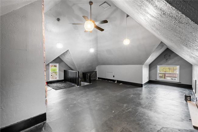 1045 Park Ave, House other with 4 bedrooms, 2 bathrooms and null parking in East Mc Keesport PA | Image 29