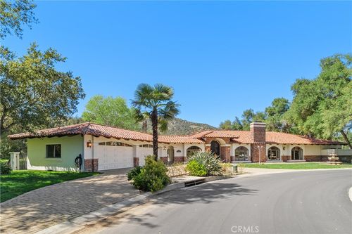 38541 Shoal Creek Dr, Murrieta, CA, 92562-3041 | Card Image