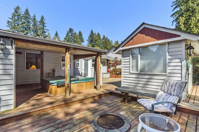 32606 14 Th Avenue, House other with 3 bedrooms, 3 bathrooms and 4 parking in Mission BC | Image 35