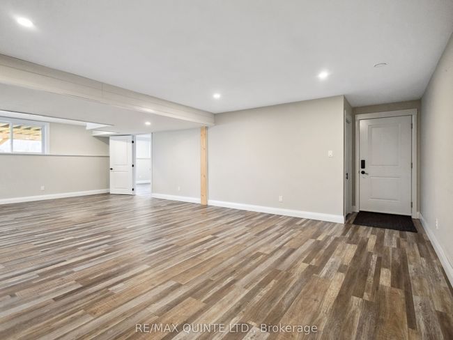 5262 Highway 37, House other with 5 bedrooms, 3 bathrooms and 6 parking in Thomasburg ON | Image 33