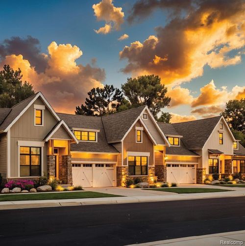 4-2918 Tremont Dr, Troy, MI, 48085-4202 | Card Image