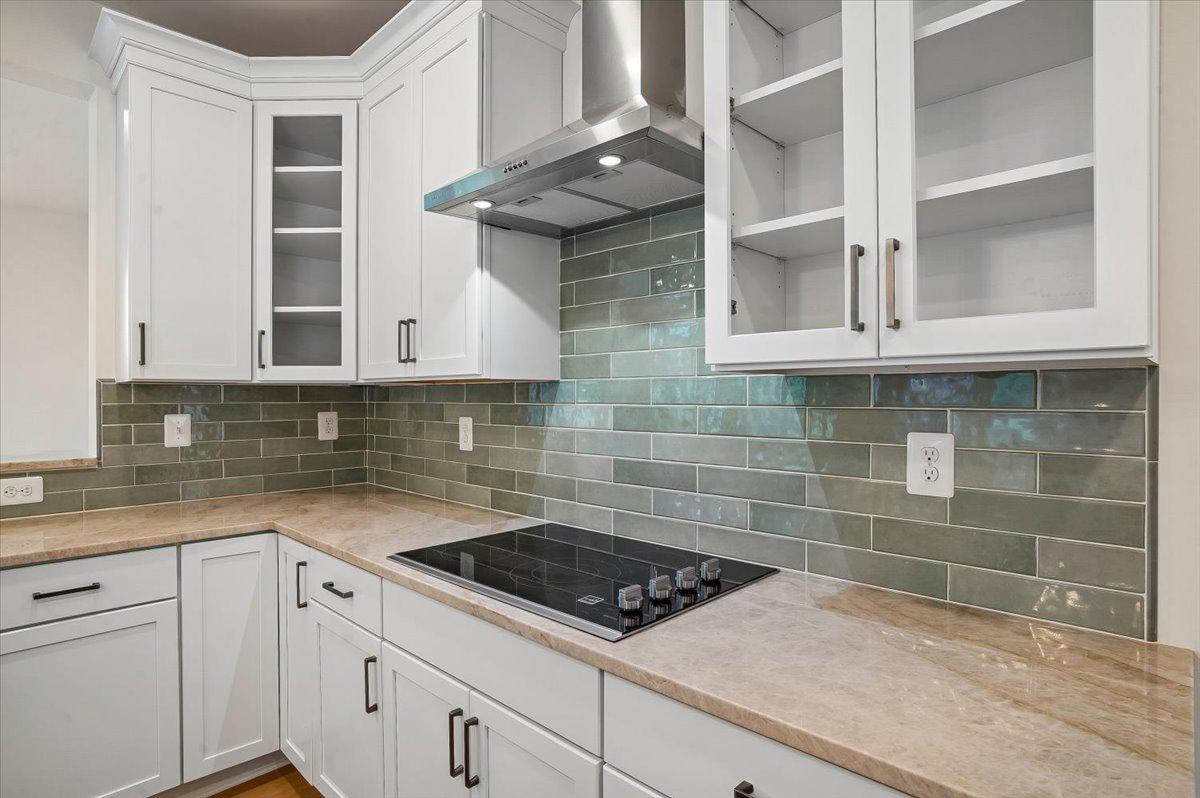 Residential in ANNAPOLIS 4