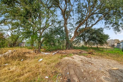 3721 Almeda Genoa Rd, Houston, TX, 77047-3832 | Card Image