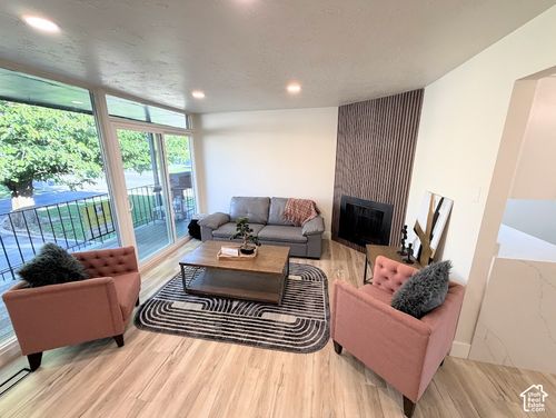 4-127 E 1100 N, Bountiful, UT, 84010-4541 | Card Image