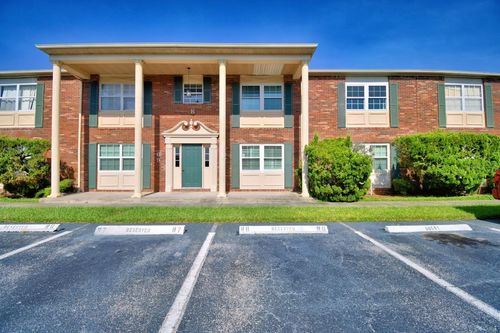 apt-r8-1920 E Edgewood Dr, LAKELAND, FL, 33803-3463 | Card Image