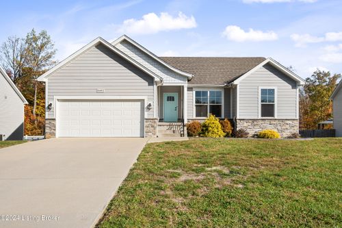 11402 Pebble Trace, Louisville, KY, 40229 | Card Image