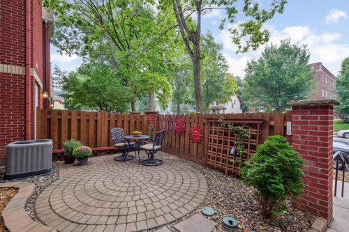 2009 Grand Ave, Saint Paul, MN, 55105-1446 | Card Image