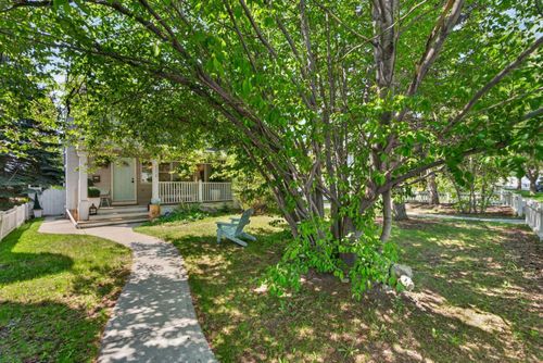 2275 Flanders Ave Sw, Calgary, AB, T2T5K9 | Card Image