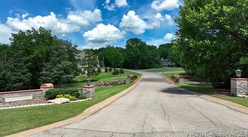 2009 Sheffield Ln, Bartlesville, OK, 74006-6247 | Card Image