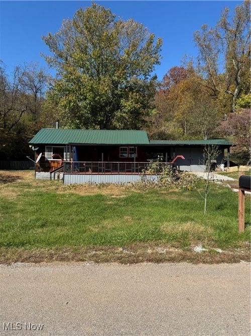 982 Fulls Frk, Le Roy, WV, 25252-7547 | Card Image