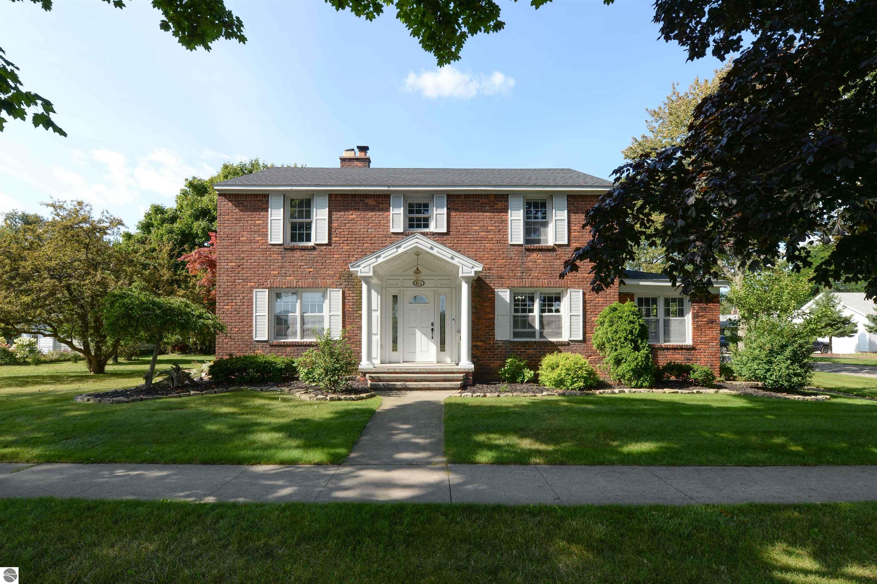 Bay St, East Tawas, MI 48730