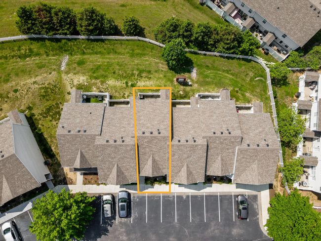 1755 Red Jacket Dr, Townhouse with 2 bedrooms, 3 bathrooms and 2 parking in Antioch TN | Image 34