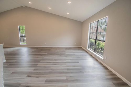 3825 Hackberry Ln, Bedford, TX, 76021-5117 | Card Image