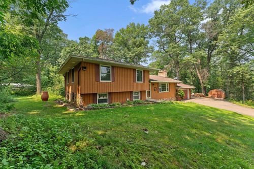 4535 Oak Chase Rd, Eagan, MN, 55123-1860 | Card Image