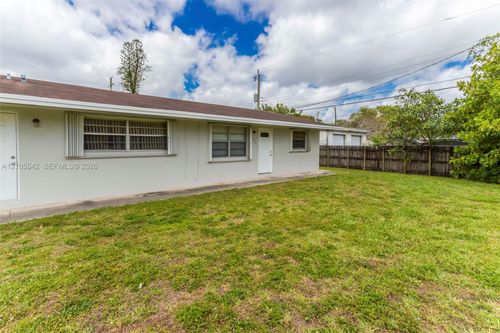 2-6333 Pierce St, Hollywood, FL, 33024 | Card Image