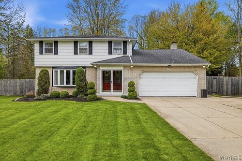 228 Countryside Ln, Amherst, NY, 14221-1522 | Card Image
