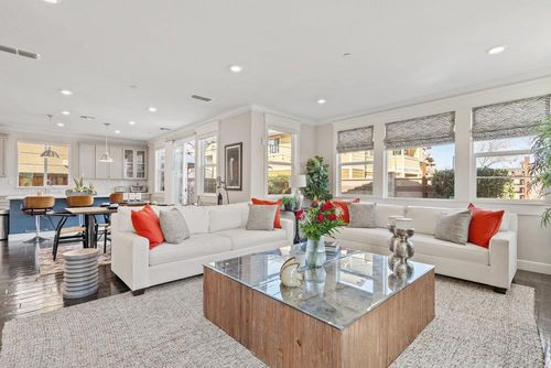 112 Baird Cir, Brentwood, CA, 94513-2439 | Card Image