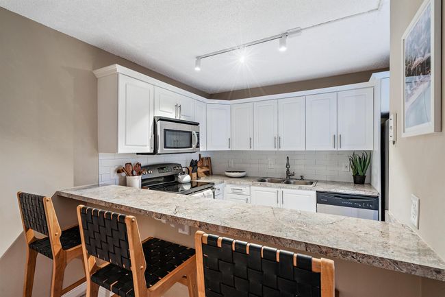 APT-12D - 825 Center St, Townhouse with 2 bedrooms, 3 bathrooms and null parking in Jupiter FL | Image 13