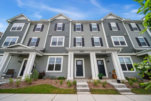 1544 Syracuse Dr, Grayslake, IL, 60030-2907 | Card Image