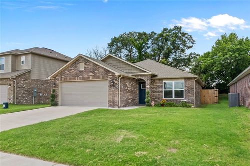 3280 Red Tail Way, Farmington, AR, 72730-4031 | Card Image