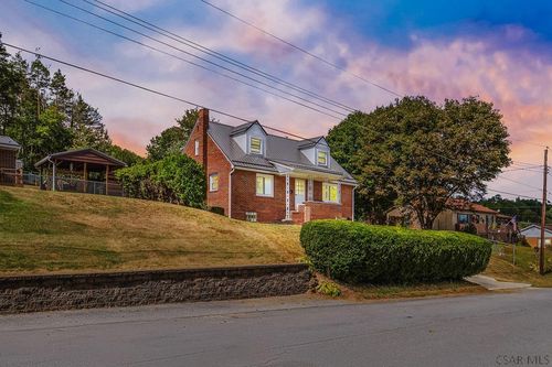 1902 Baumgardner Ave, Windber, PA, 15963-2409 | Card Image