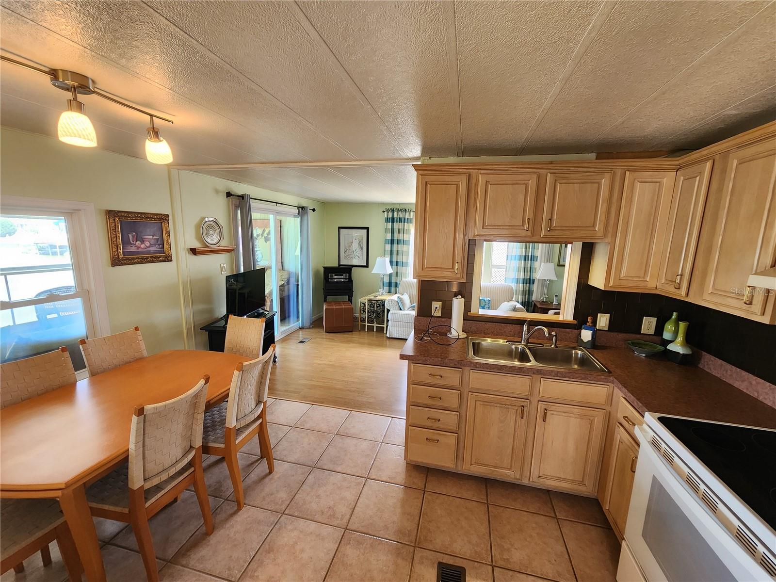 Residential in BRADENTON 3