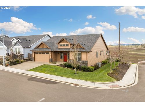 787 E Roosevelt St, Carlton, OR, 97111-9126 | Card Image