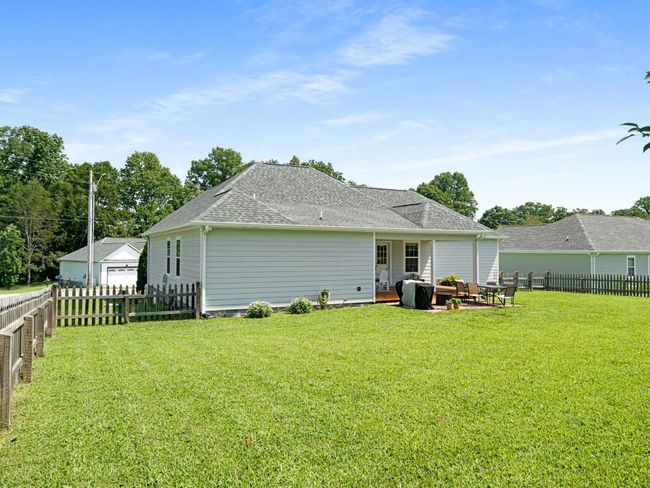 310 Diane Loop, House other with 3 bedrooms, 2 bathrooms and 2 parking in White Bluff TN | Image 44