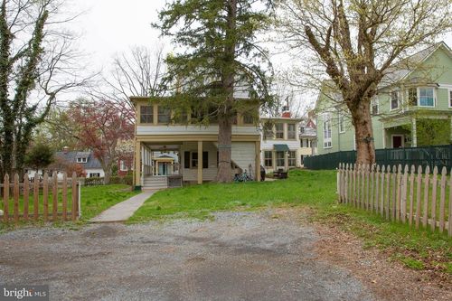 200-304 W German St, SHEPHERDSTOWN, WV, 25443-1220 | Card Image