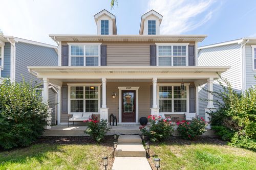 221 Oak St, Cortland, IL, 60112-4080 | Card Image