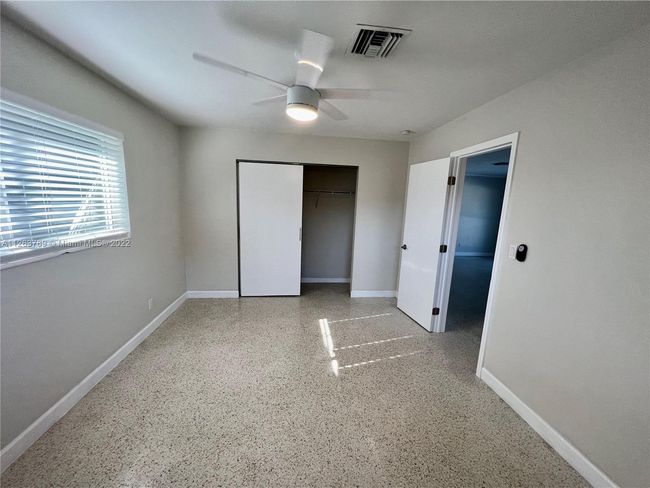 2207 - 2209 Ne 15th Ave, Home with 1 bedrooms, 1 bathrooms and null parking in Wilton Manors FL | Image 15