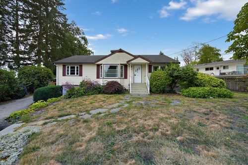311 Mount Royal Dr, Port Moody, BC, V3H1R2 | Card Image