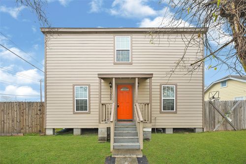 1300 Cypress St, Baytown, TX, 77520-4119 | Card Image