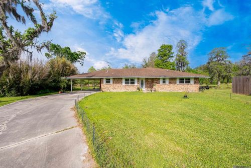 11163 Highway 22, Saint Amant, LA, 70774-4412 | Card Image