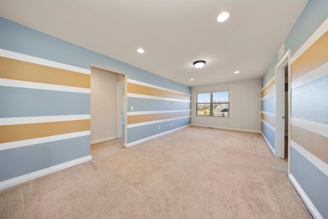 Large loft /game room | Image 25