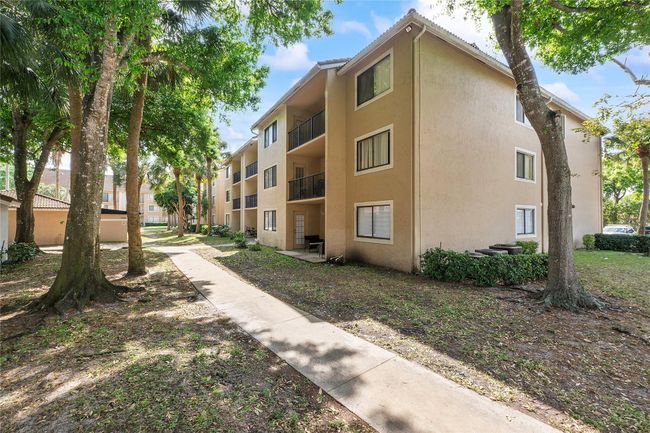 APT-1527 - 9188 W Atlantic Blvd, Condo with 3 bedrooms, 2 bathrooms and null parking in Coral Springs FL | Image 16