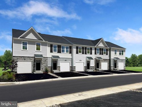 235 Talucci Dr, DOWNINGTOWN, PA, 19335-2871 | Card Image