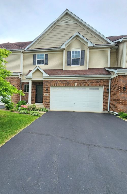 2003 Magenta Ln, Algonquin, IL, 60102-5067 | Card Image